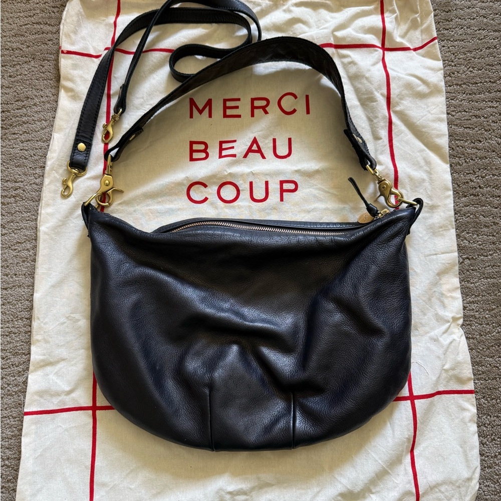 Clare V Moyen messenger bag.